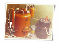 Distillation Equipment - solvent distiller SC 100 in operation